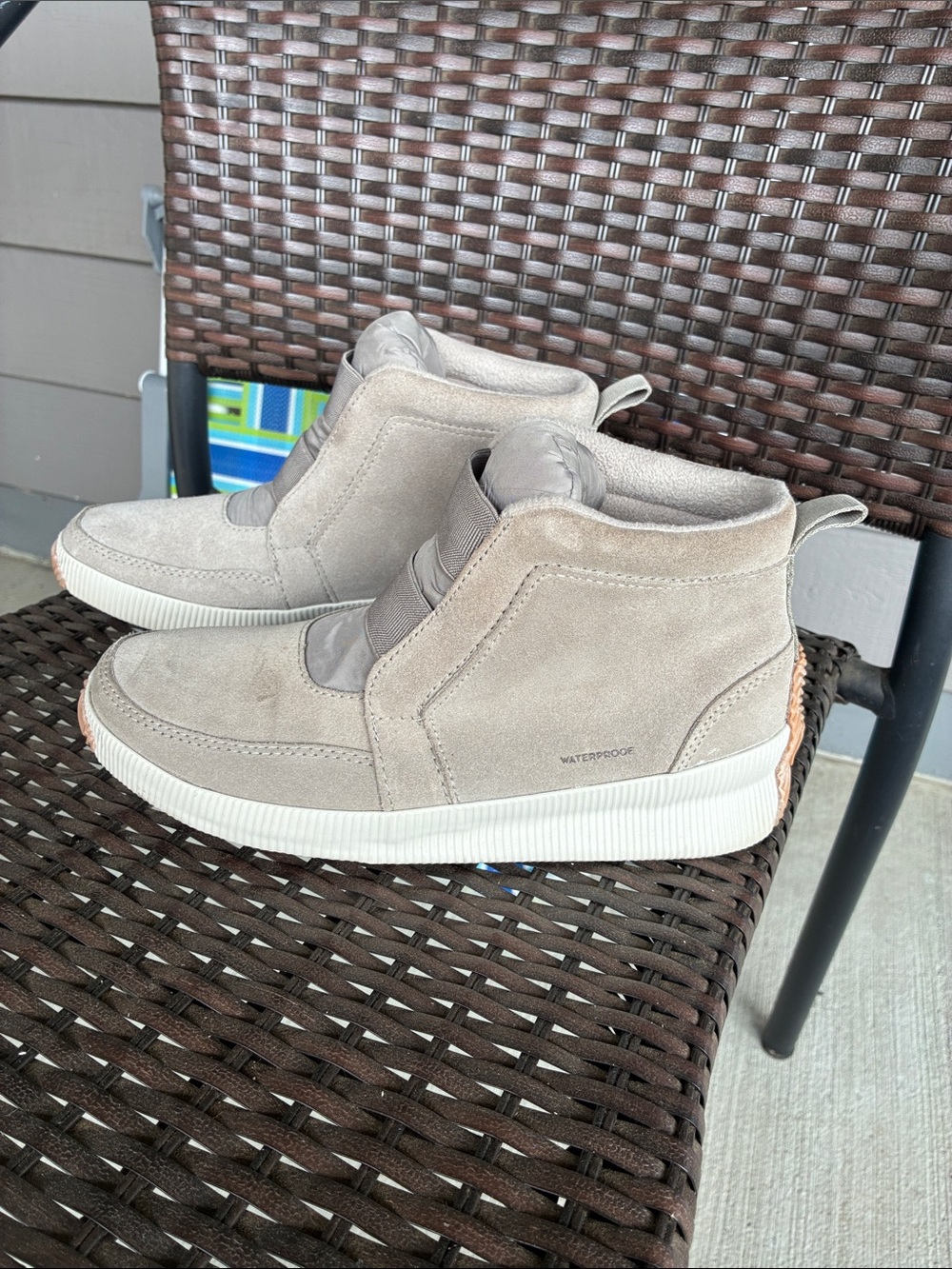 New Sorel Taupe Suede Chukka Boots for Women